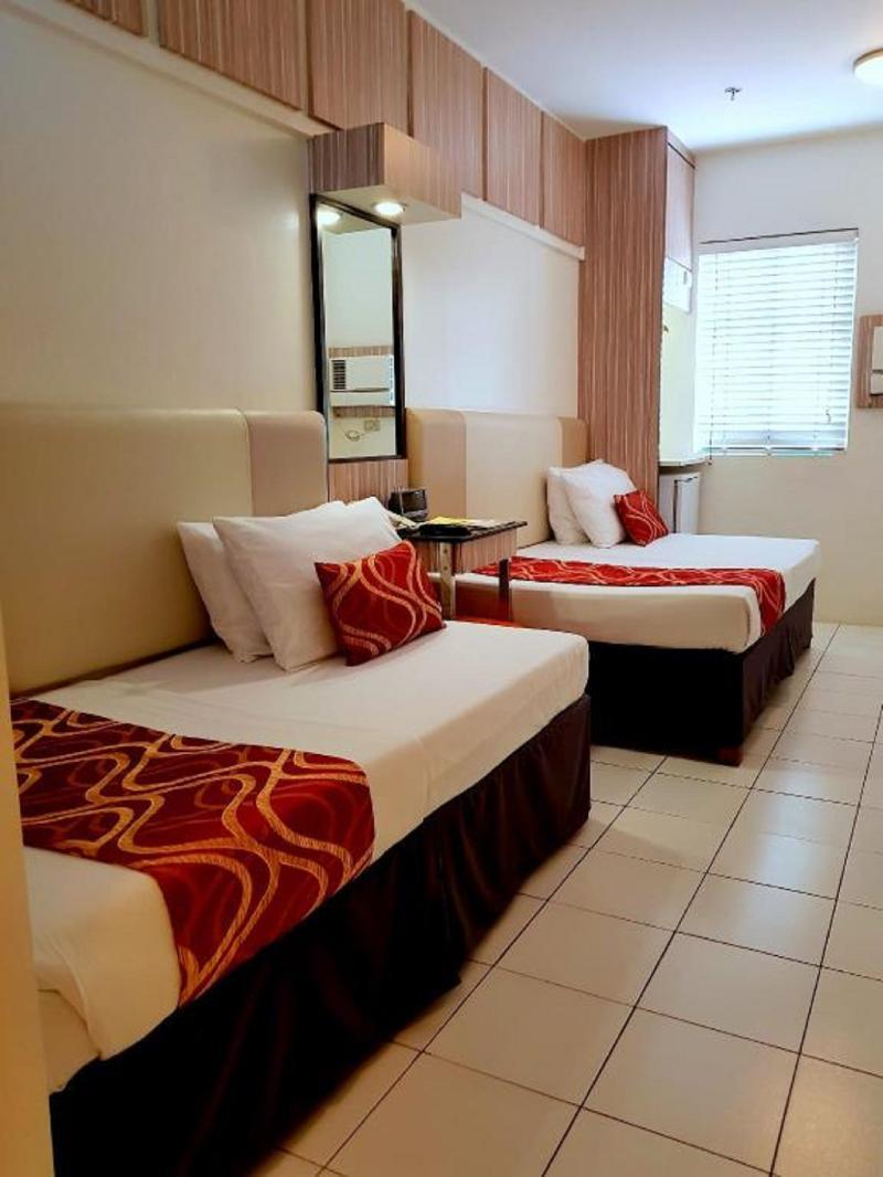 מנילה Hostel 1632 מראה חיצוני תמונה
