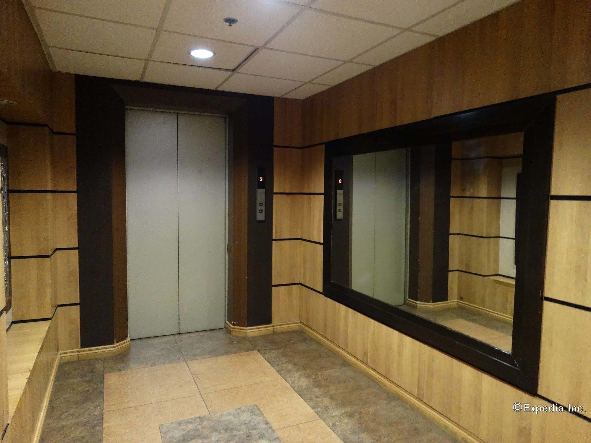 מנילה Hostel 1632 מראה חיצוני תמונה